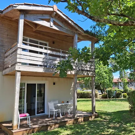 Ground Floor On Lakeside